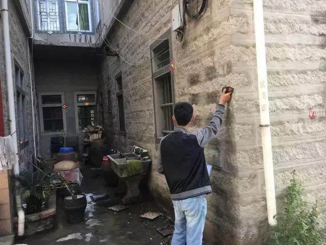 ayL